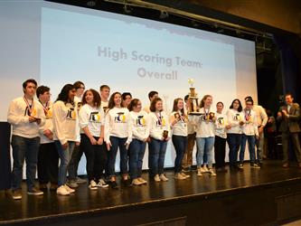 oak ridge team on stage